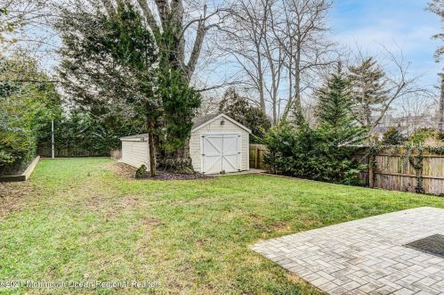 292 Spring St, Tinton Falls NJ 07701-2232 exterior