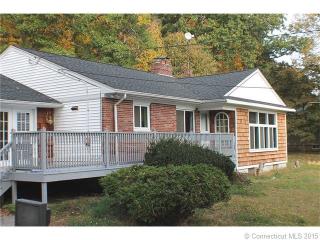 1 Pautipaug Hill Rd, Lisbon, CT 06330-1015