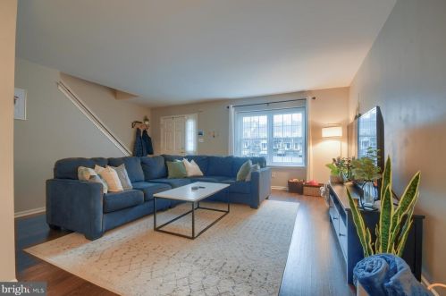 1204 Windmill Cir, Norristown, PA 19403-5153