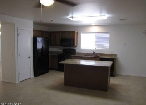 9851 Rocky Vista Dr, Tucson AZ  85748-5802 exterior