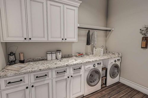 1900 Thompson Rd, Weatherford TX  76087-8157 exterior