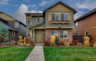 3751 Purcell Blvd, Bend, OR 97701-7741