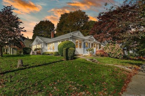 1699 Huntington Tpke, Bridgeport, CT 06611-5110