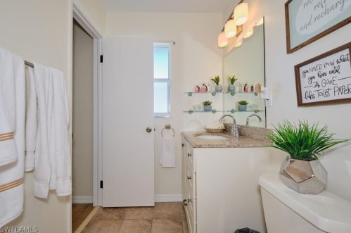 200 Highview Ave, Lehigh Acres FL  33936-7045 exterior