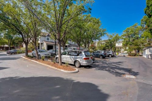 230 Birch Creek Dr, Pleasanton CA  94566-6781 exterior