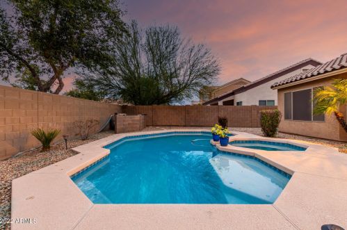 3890 Ashley Dr, Chandler AZ 85249-5261 exterior