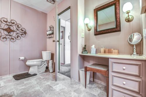 25403 Wyoming Ave, Chandler AZ  85248-6460 exterior