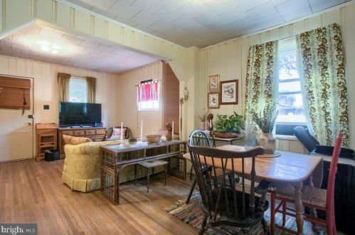 256 Walton St, Lemoyne PA  17043-2024 exterior