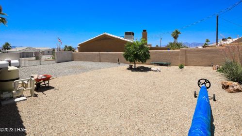 1835 Emerald Dr, Lake Havasu City AZ  86403-5611 exterior