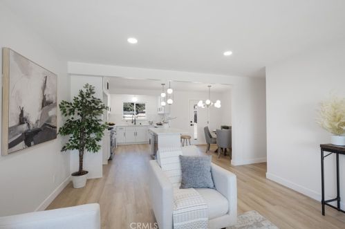 547 Newport Ave, Pismo Beach CA  93433-1611 exterior