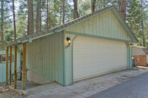 6544 Onyx Trl, Pacific House CA  95726-9732 exterior