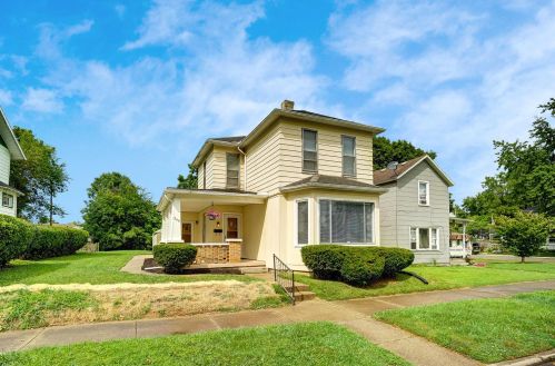 246 3rd St, Springfield, OH 45503-3343