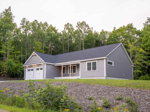 969 Grandview Rd, Albany NH  03818-7125 exterior