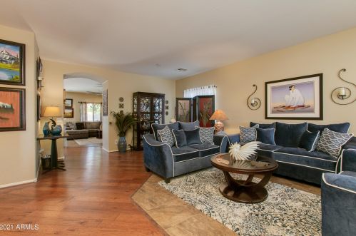 16373 Cameron Dr, Sun City, AZ 85388-6638