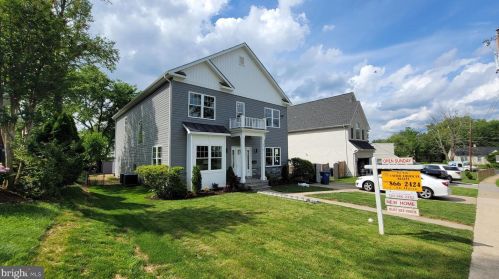 6912 Westlawn Dr, Falls Church VA  22042-2653 exterior