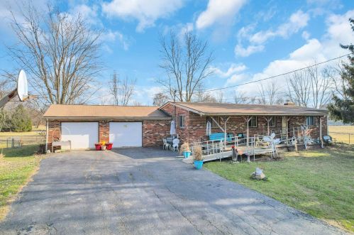 6359 Mink St, Pataskala OH  43062-7814 exterior