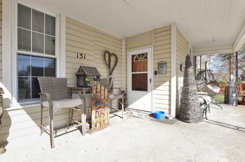 151 High St, London, OH 43140-1315