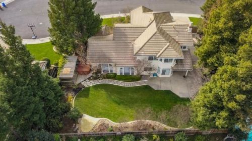 19342 Page Ct, Woodbridge, CA 95258-9029