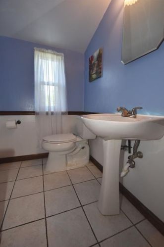 126 Knox St, Bridgeville PA  15017-3018 exterior
