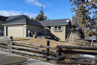 63755 Hunters Cir, Bend OR  97701-7238 exterior