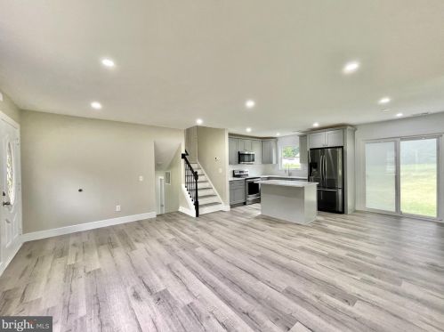 30 Ivy Hall Ln, Erial NJ  08081-1735 exterior