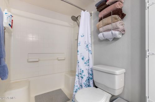 4415 Dailey St, Glendale AZ 85306-4022 exterior