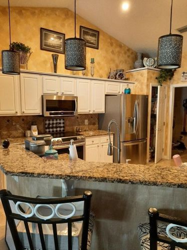 2126 Kail St, Fort Pierce, FL 34984-4317
