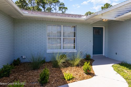 540 Jupiter Blvd, Melbourne, FL 32907-9006