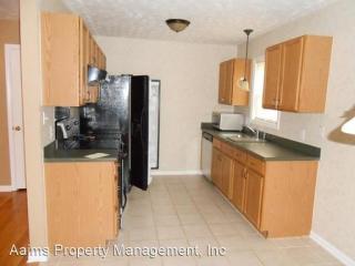 124 Rock Harbor Ln, Spring Lake NC  28390-8269 exterior