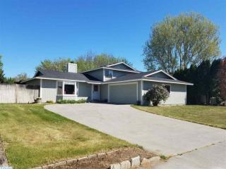 8030 Deschutes Ave, Kennewick, WA 99336-1634