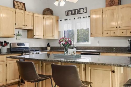 51 Deacon Smith Hl Rd, Patterson NY  12563-2919 exterior