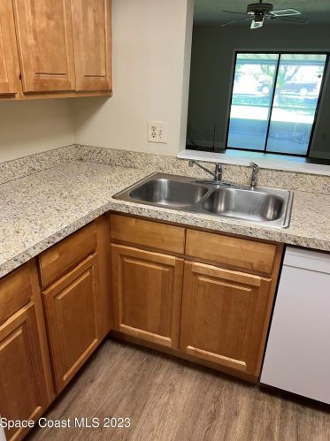4737 Sisson Rd, Titusville FL  32780-7224 exterior