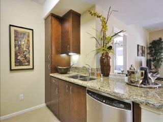 11950 Idaho Ave, Los Angeles CA  90025-3250 exterior