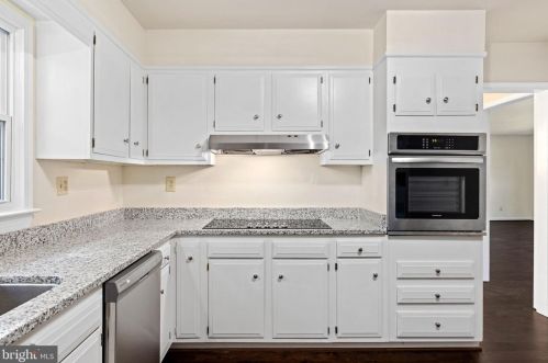 8284 Eden Dr, Owens VA  22485-4127 exterior