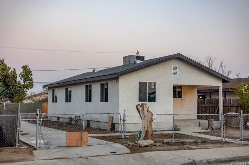 341 Haley St, Bakersfield CA 93307-1350 exterior