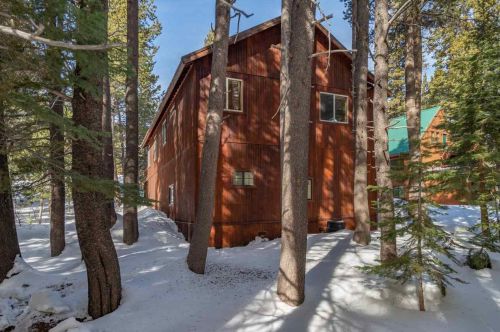 14836 Northwoods Blvd, Truckee CA 96161-7053 exterior