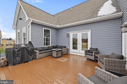 12950 Lemaster Dr, Nokesville VA  20181-2457 exterior