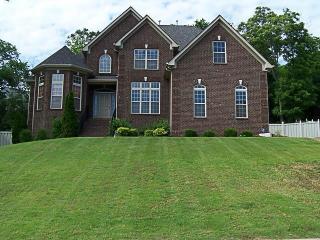 105 Kearney Ct, Nolensville, TN 37135-9018