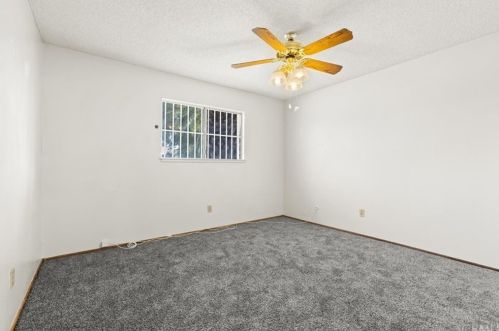222 Condor Dr, Rialto CA  92377-4718 exterior
