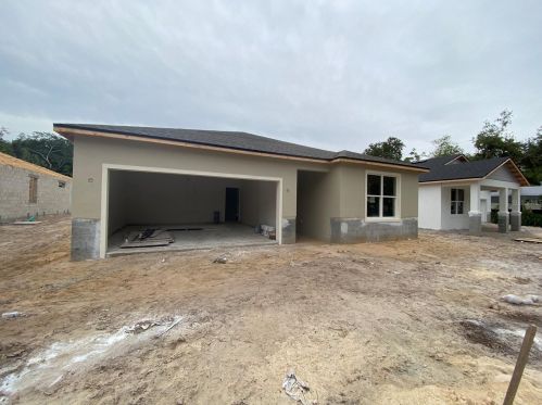 2903 Magnolia Ave, Sanford, FL 32773-5431