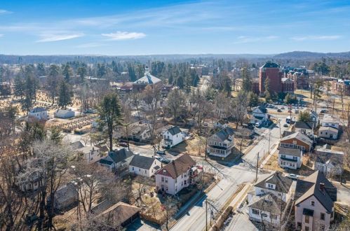 45 Lagrange Ave, Poughkeepsie NY  12603-2420 exterior