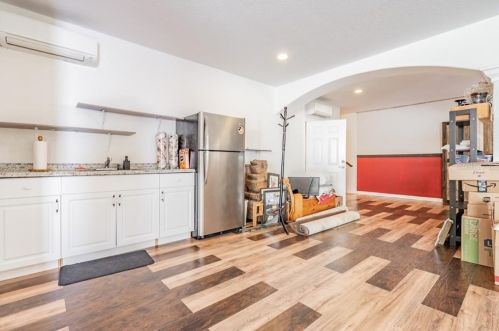 216 Spg Blvd, Tarpon Springs FL 34689-3554 exterior