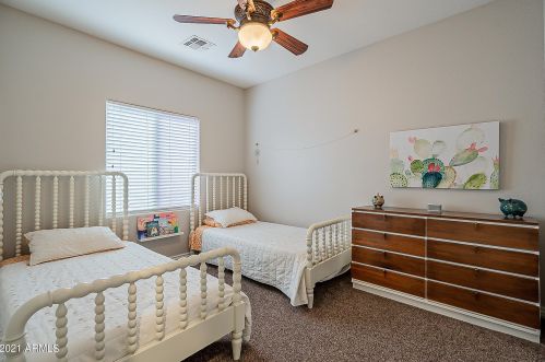 3711 Oxford Ln, Gilbert AZ  85295-4679 exterior