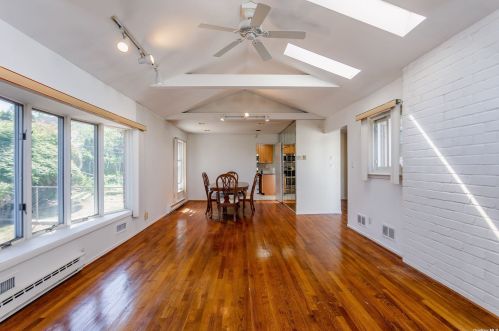 136 Central Park Rd, Hicksville NY 11803-2030 exterior