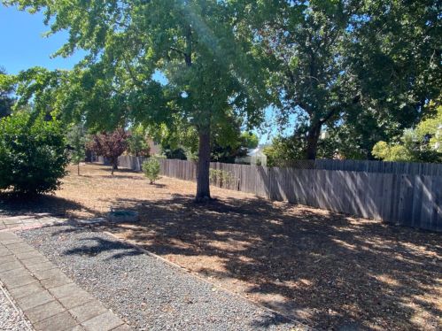 120 Westgate Cir, Santa Rosa CA  95401-9021 exterior