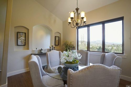 2387 Los Olivos Rd, Santa Rosa CA 95404-2015 exterior