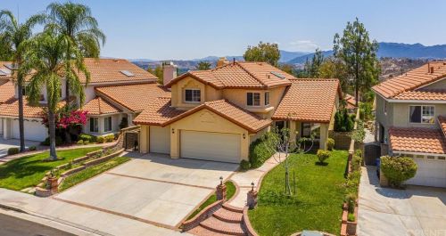25012 Wintergreen Ct, Santa Clarita, CA 91381-2213