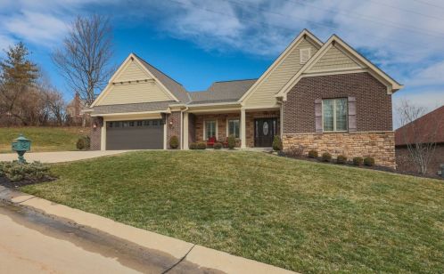 974 Squire Valley Dr, Covington, KY 41017-1435