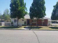 2055 Peralta Way, Hanford, CA 93230-1745