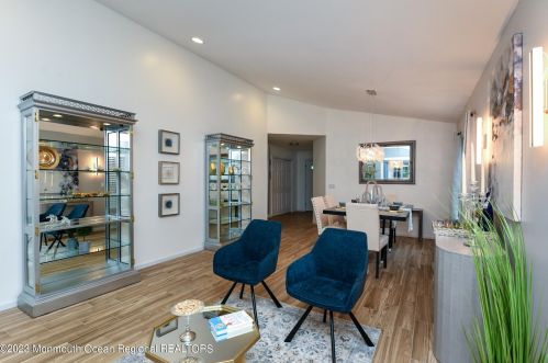 205 Skyline Dr, Lakewood NJ  08701-5740 exterior